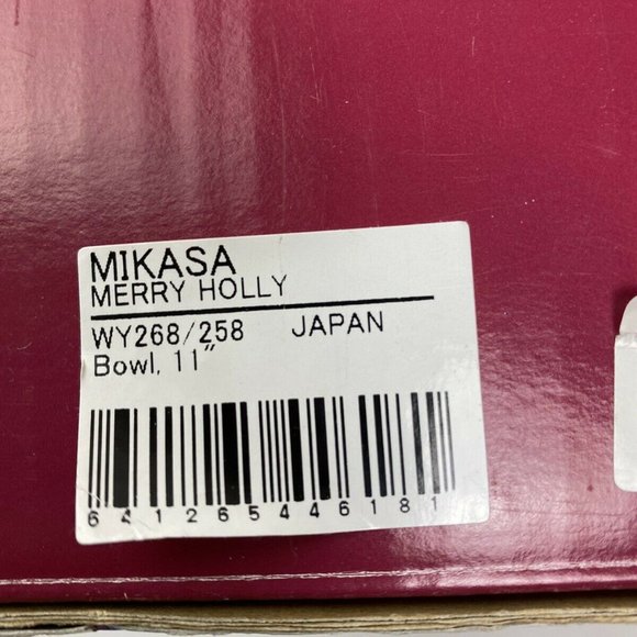 Mikasa Merry Holly glass bowl 11” diameter - Picture 8 of 9